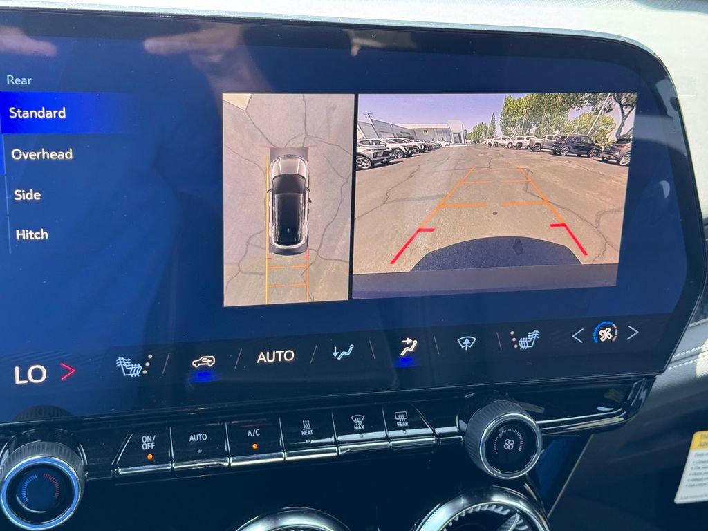 New 2026 Chevrolet Blazer EV LT w/ Super Cruise Package FWD image 16