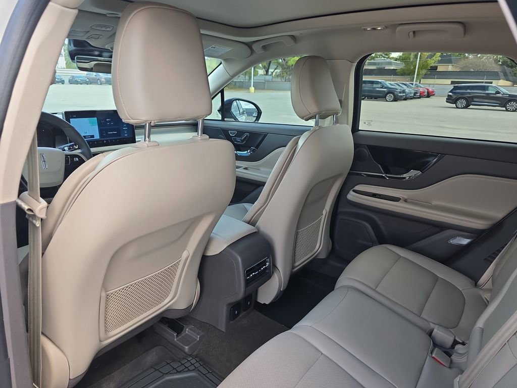 Used 2024 Lincoln Corsair FWD w/ Equipment Group 101A image 14