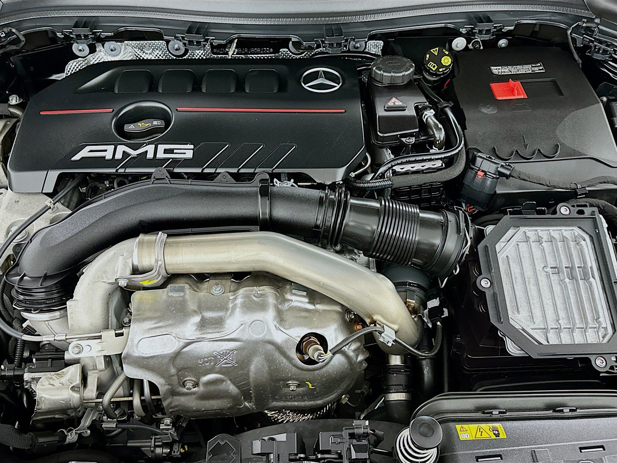 Used 2024 Mercedes-Benz GLA 35 AMG 4MATIC image 31