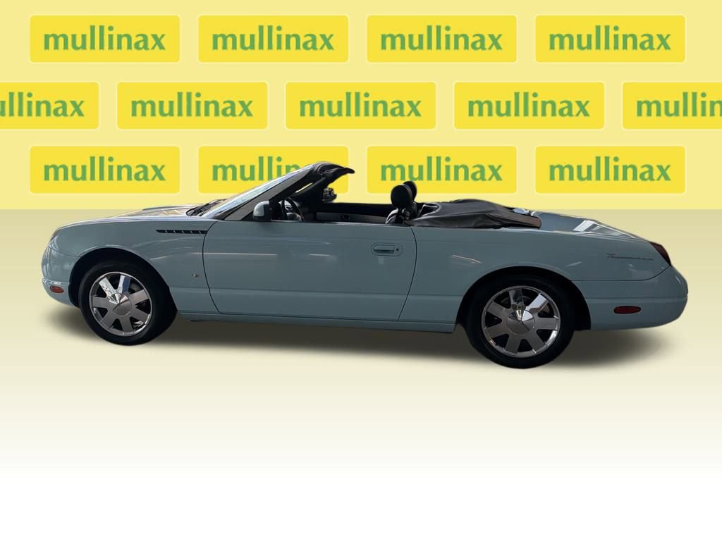 Used 2003 Ford Thunderbird image 8