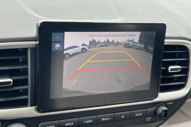 New 2026 Hyundai Venue SEL FWD image 18