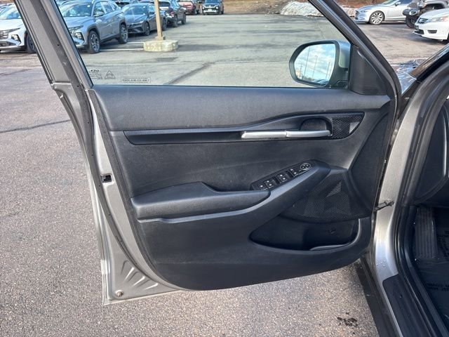 Used 2024 Kia Seltos LX image 11