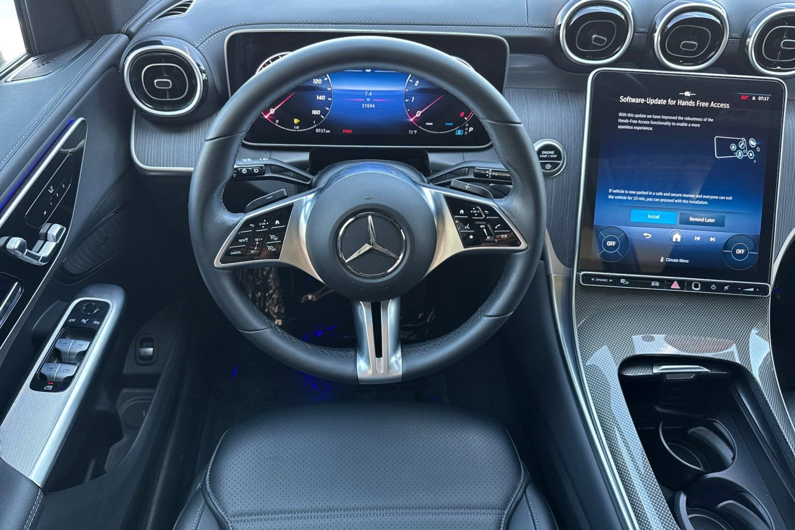 Certified 2024 Mercedes-Benz GLC 300 image 16