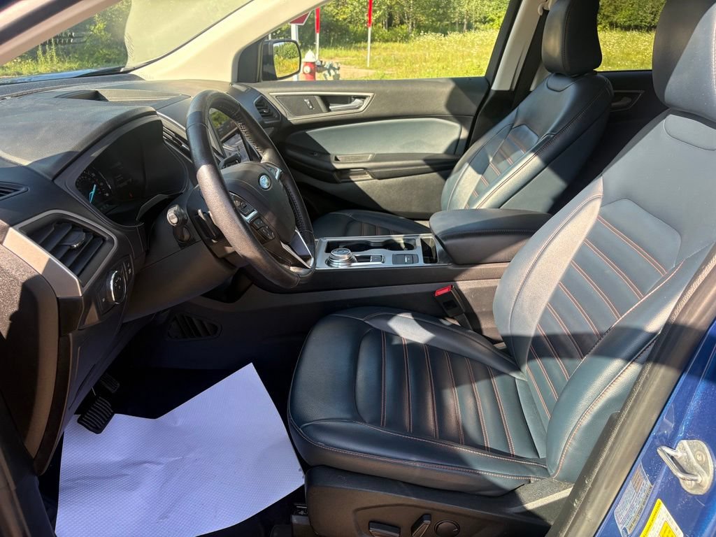 Used 2022 Ford Edge SEL w/ Sport Appearance Package AWD/4WD image 15
