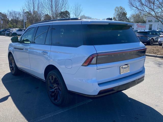 New 2026 Lincoln Navigator Reserve w/ Jet Appearance Package AWD/4WD image 28