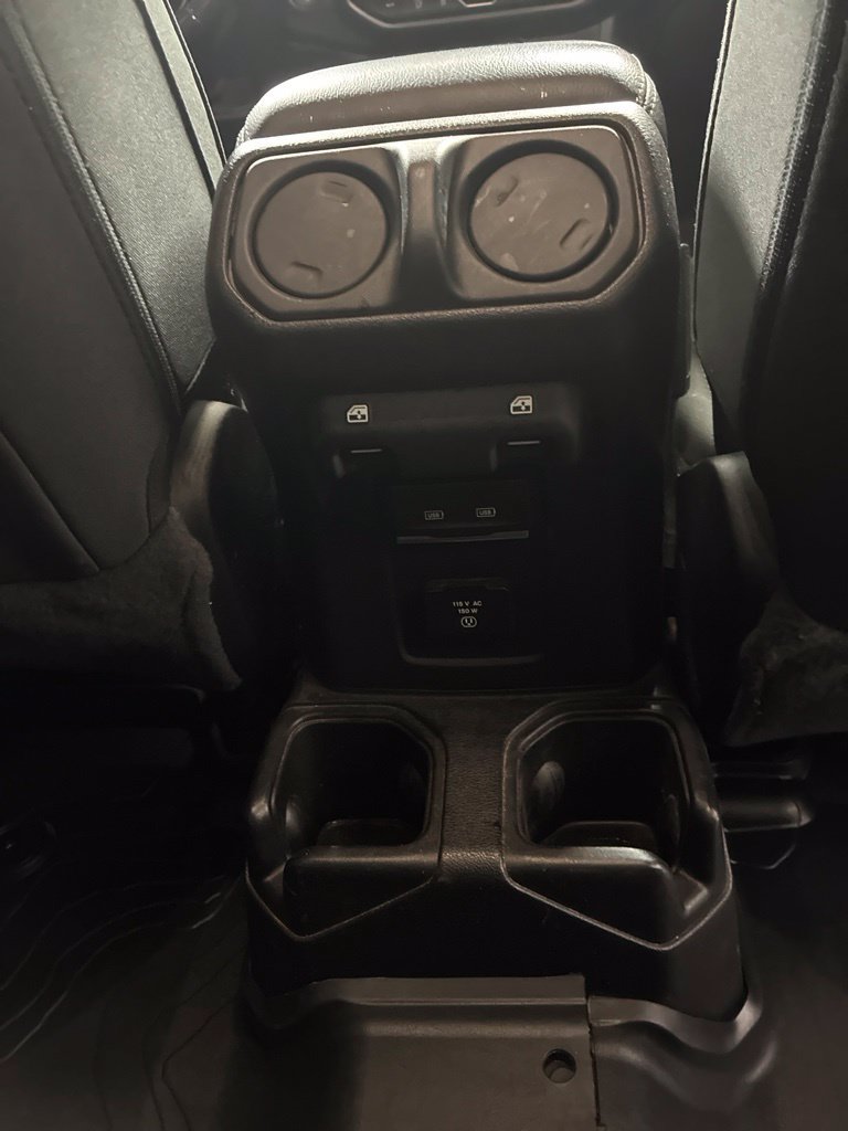Used 2021 Jeep Wrangler Unlimited Sahara w/ Cold Weather Group AWD/4WD image 22