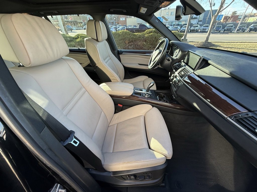 Used 2011 BMW X5 xDrive35i image 43