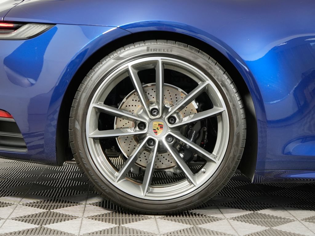 Certified 2024 Porsche 911 Targa 4S AWD/4WD image 23