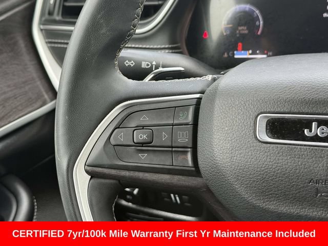 Used 2023 Jeep Grand Cherokee Limited AWD/4WD image 25