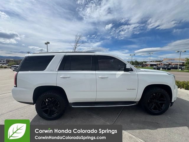 Used 2017 GMC Yukon SLT AWD/4WD image 11