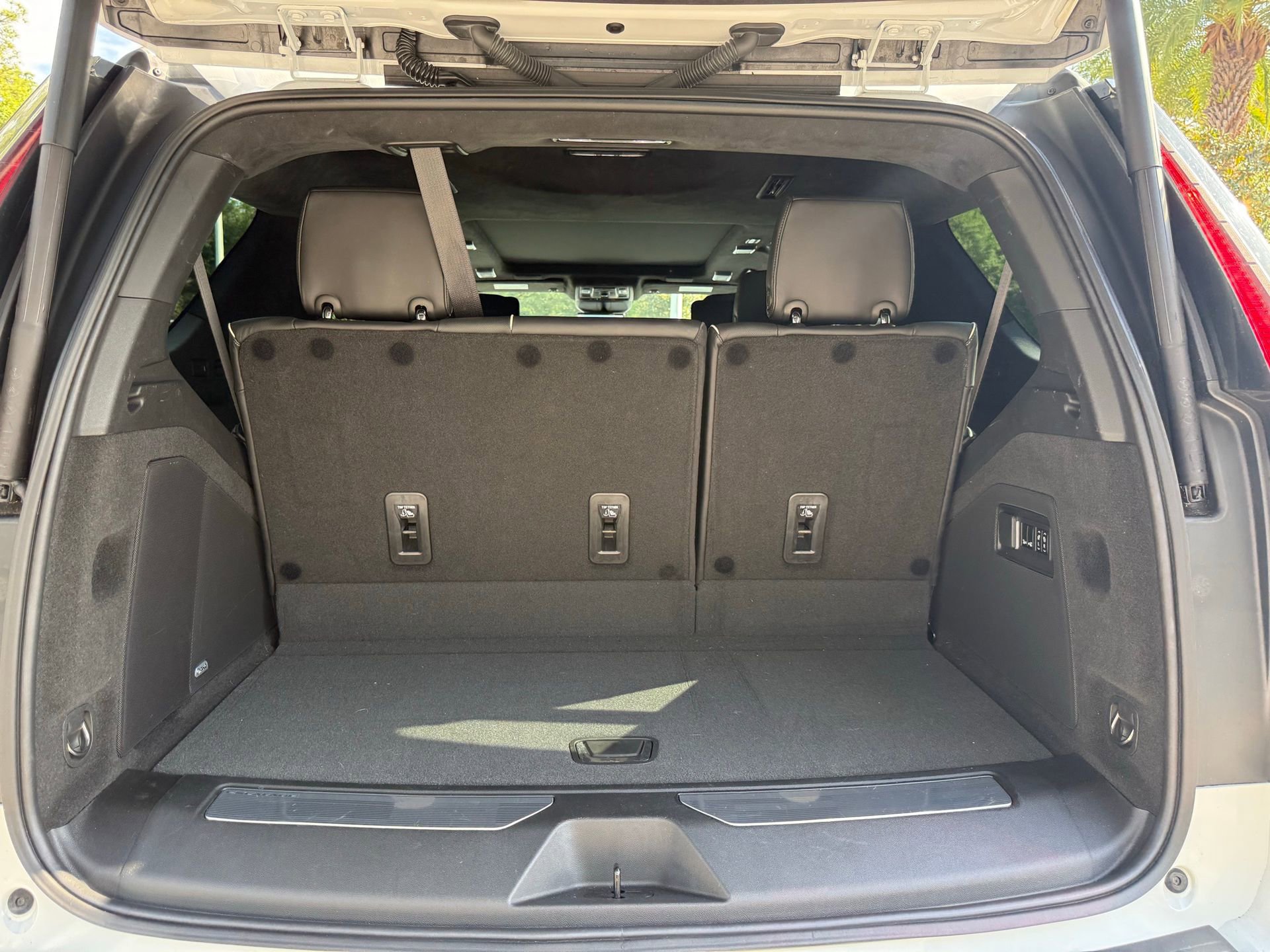 Used 2023 Cadillac Escalade Sport Platinum RWD image 23