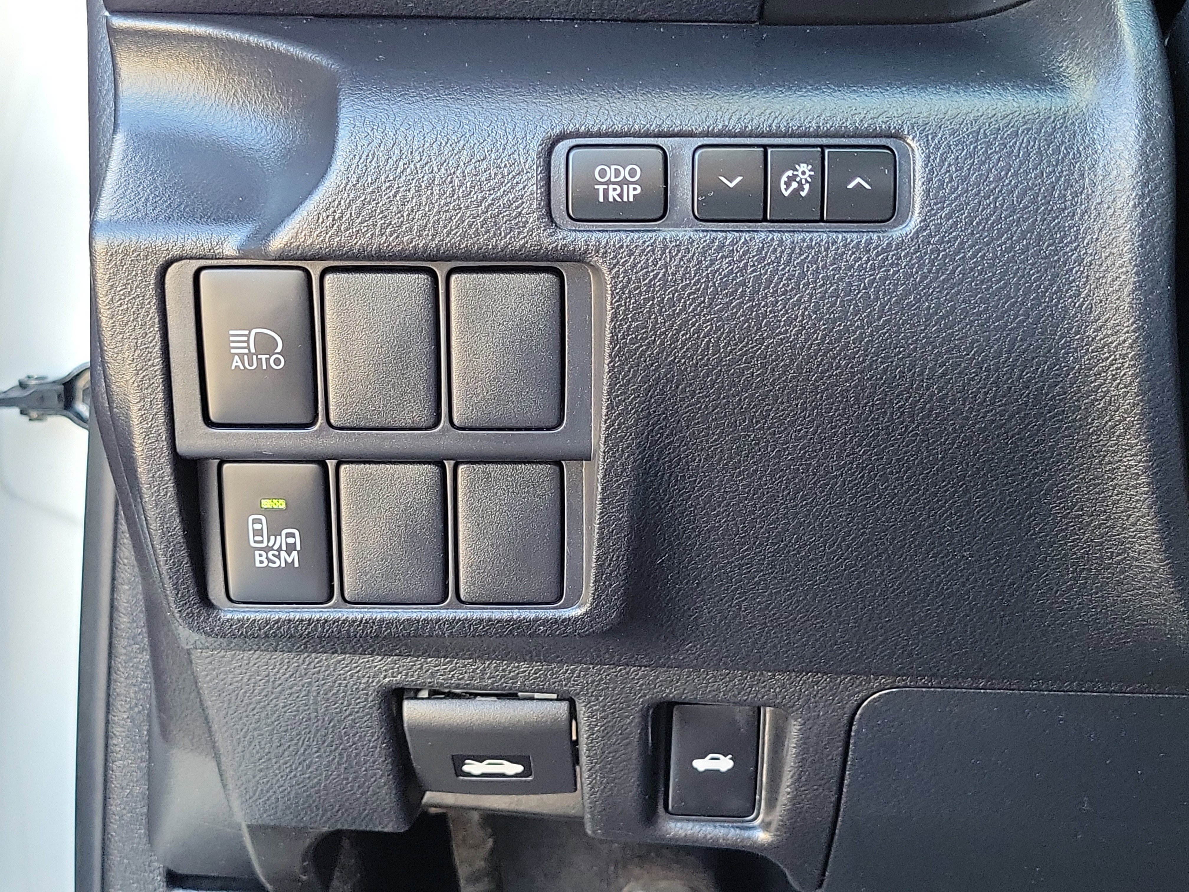 Used 2020 Lexus IS 300 w/ Accessory Package 2 image 23