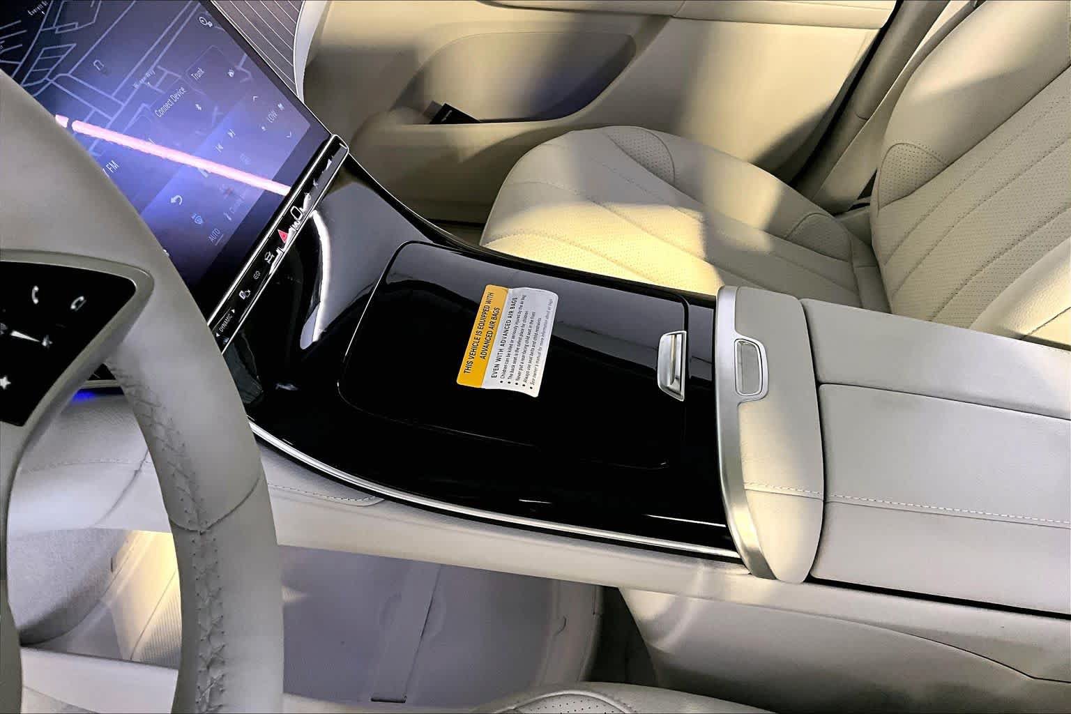 New 2026 Mercedes-Benz EQE 320 4MATIC SUV image 10
