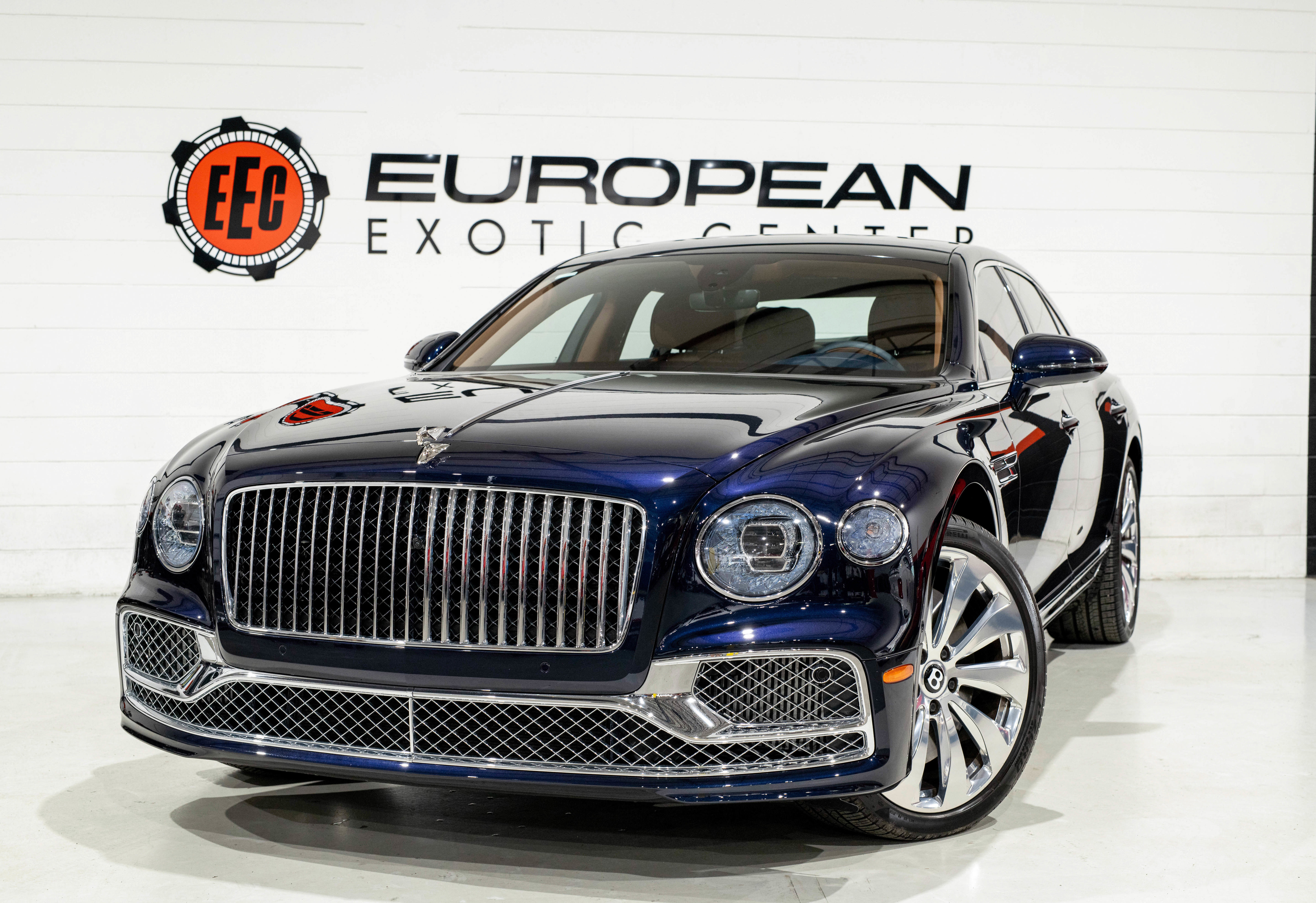Used 2021 Bentley Flying Spur W12 AWD/4WD image 36
