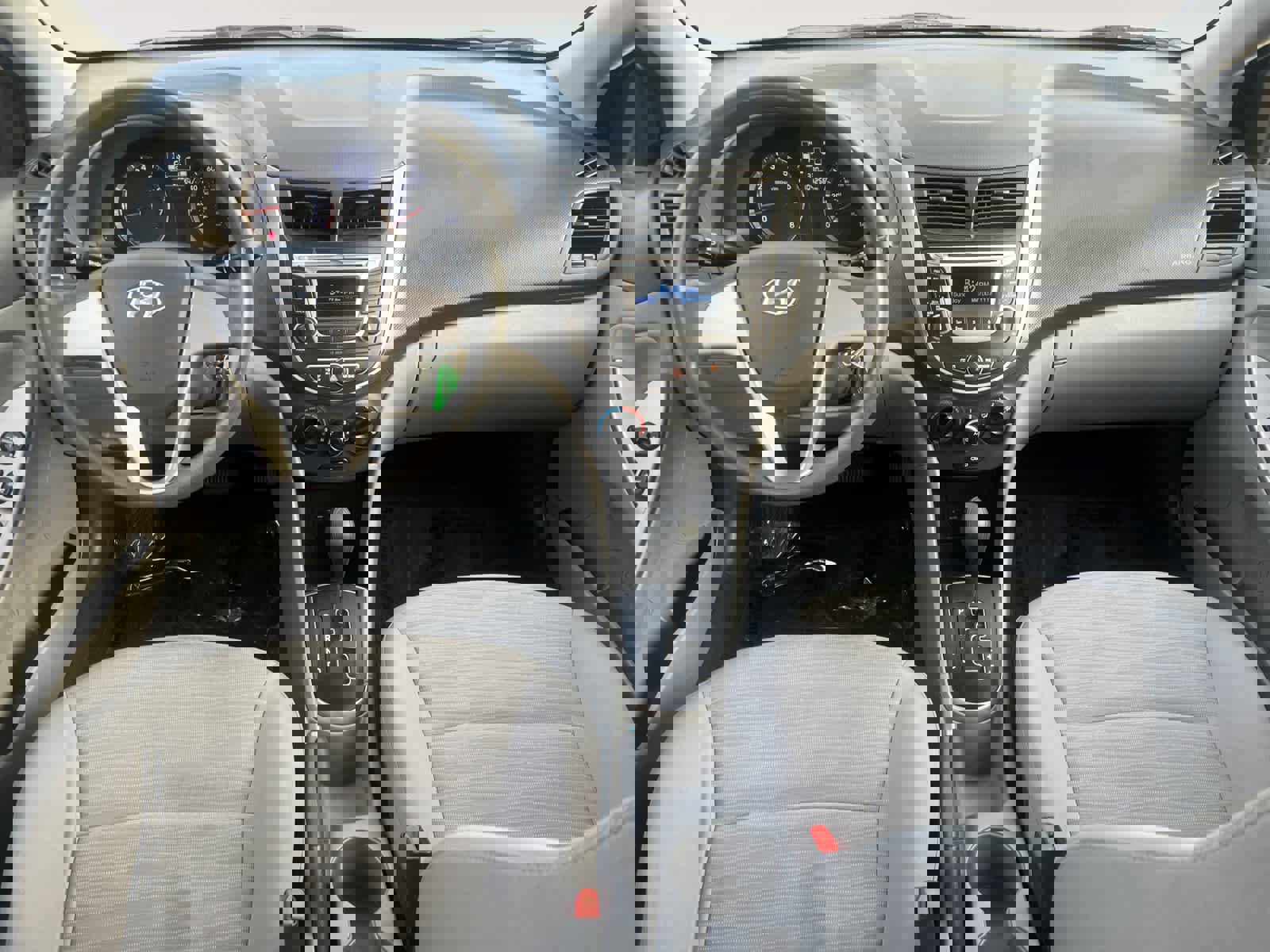 Used 2015 Hyundai Accent GLS image 10