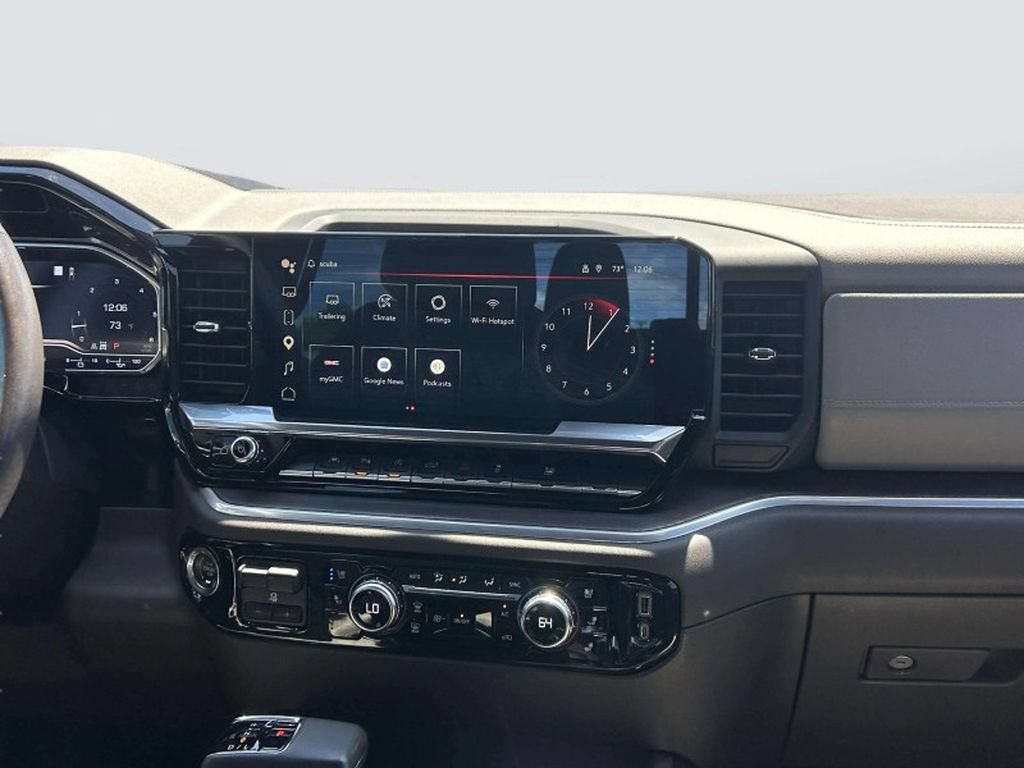 Used 2022 GMC Sierra 1500 SLT w/ SLT Premium Plus Package AWD/4WD image 23