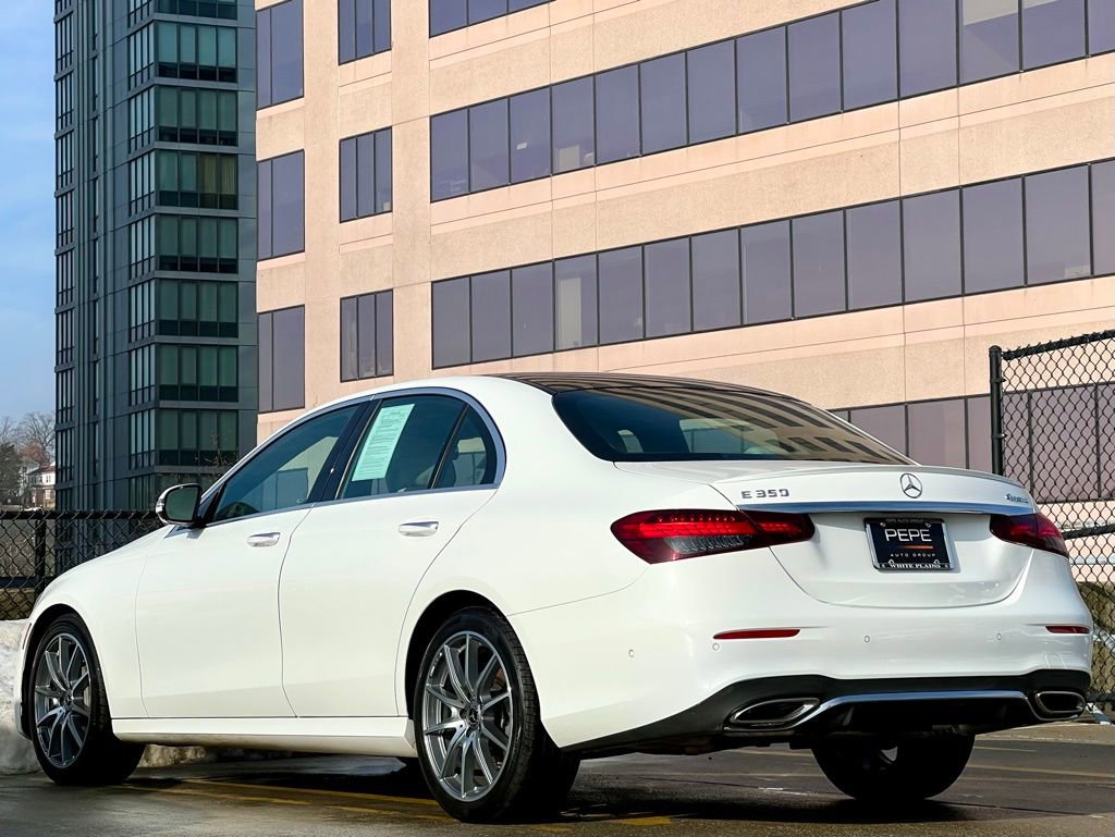 Certified 2022 Mercedes-Benz E 350 4MATIC Sedan image 5