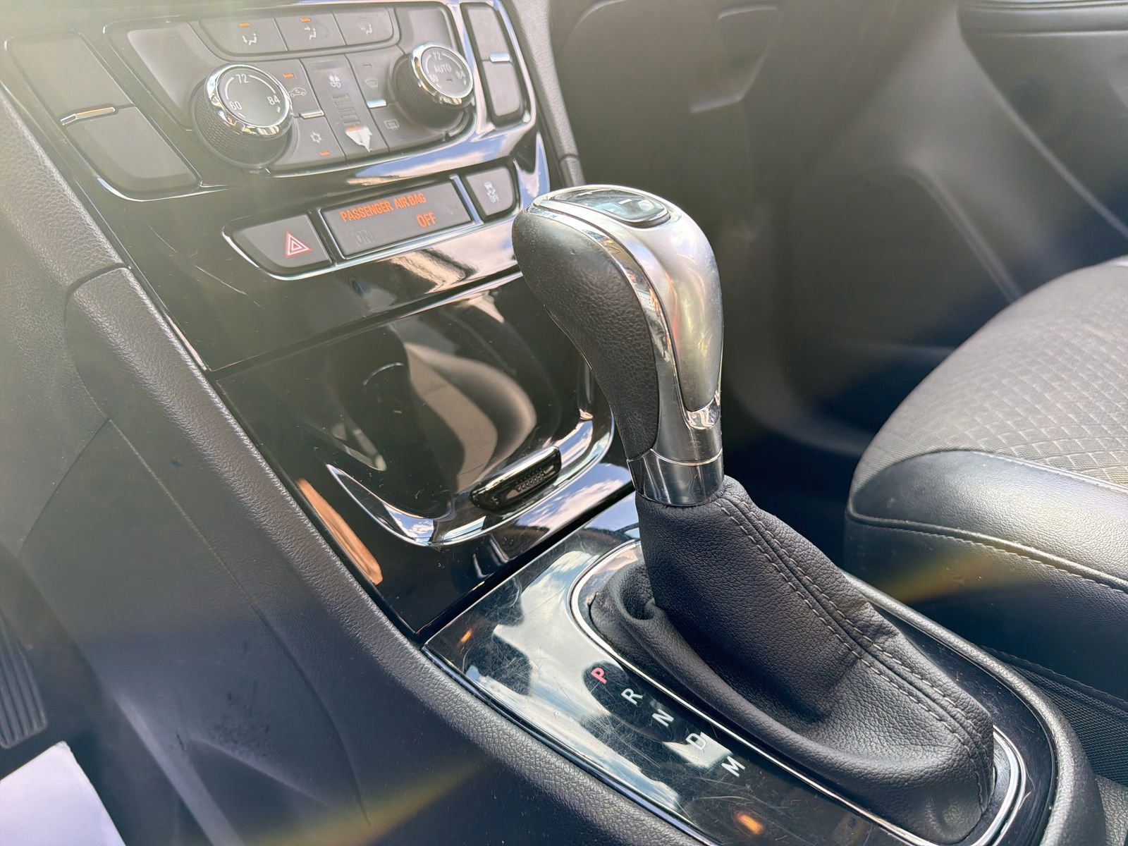 Used 2017 Buick Encore Preferred image 34