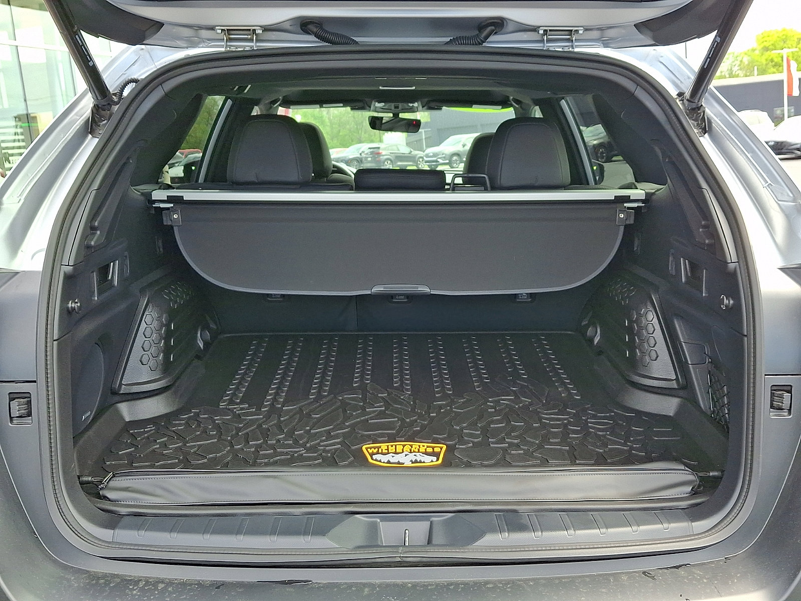 Used 2025 Subaru Outback Wilderness AWD/4WD image 28