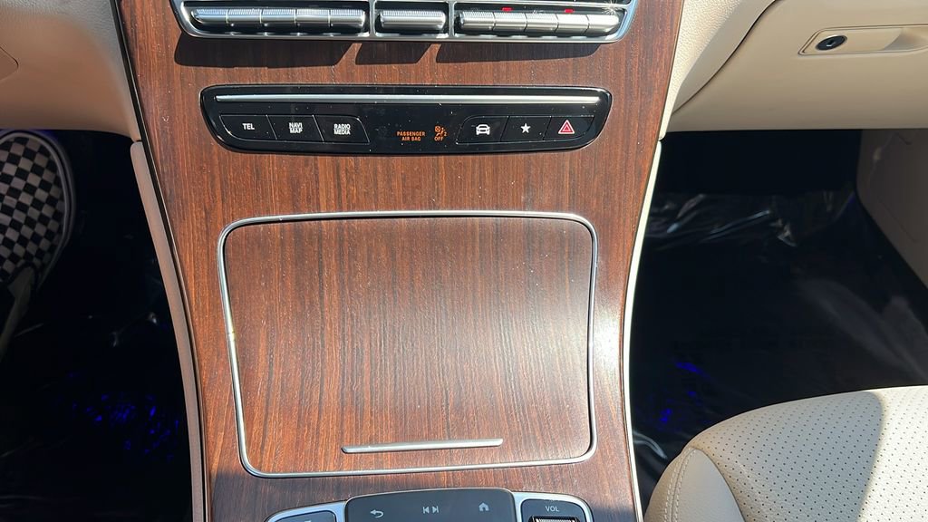 Used 2022 Mercedes-Benz GLC 300 GLC 300 image 34