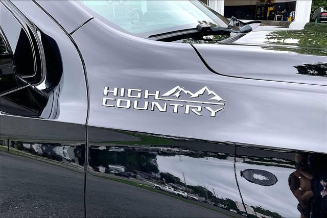 Certified 2023 Chevrolet Suburban High Country w/ Max Trailering Package AWD/4WD image 32