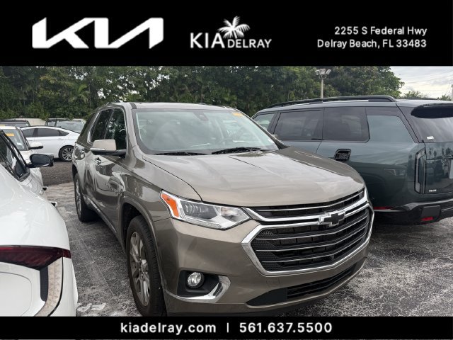 Used 2020 Chevrolet Traverse Premier FWD image 6