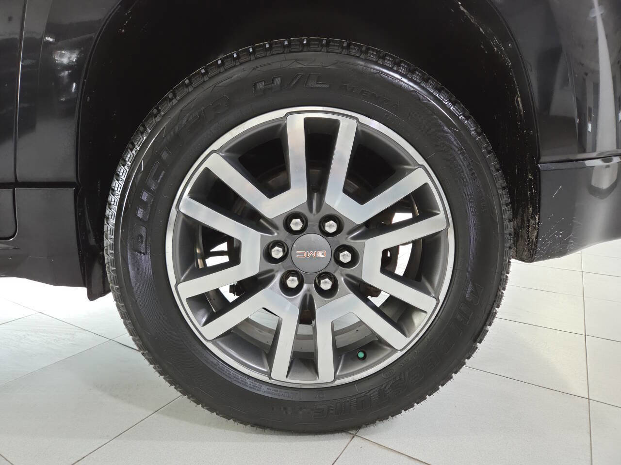 Used 2013 GMC Acadia Denali AWD/4WD image 11
