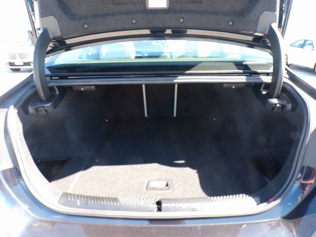 Certified 2025 BMW i5 xDrive40 w/ M Sport Package image 15