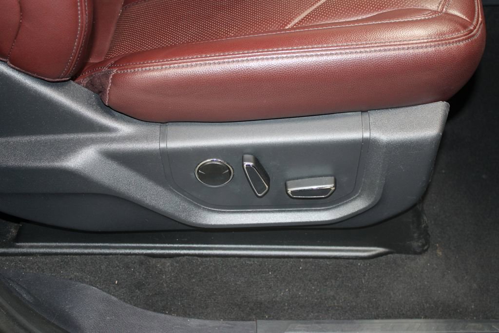 Used 2023 Ford Expedition Limited AWD/4WD image 26