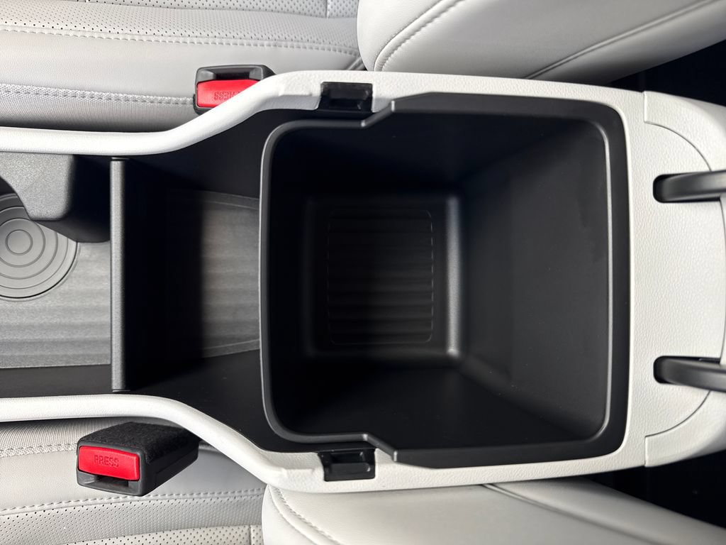 New 2026 Hyundai Kona Limited FWD image 34