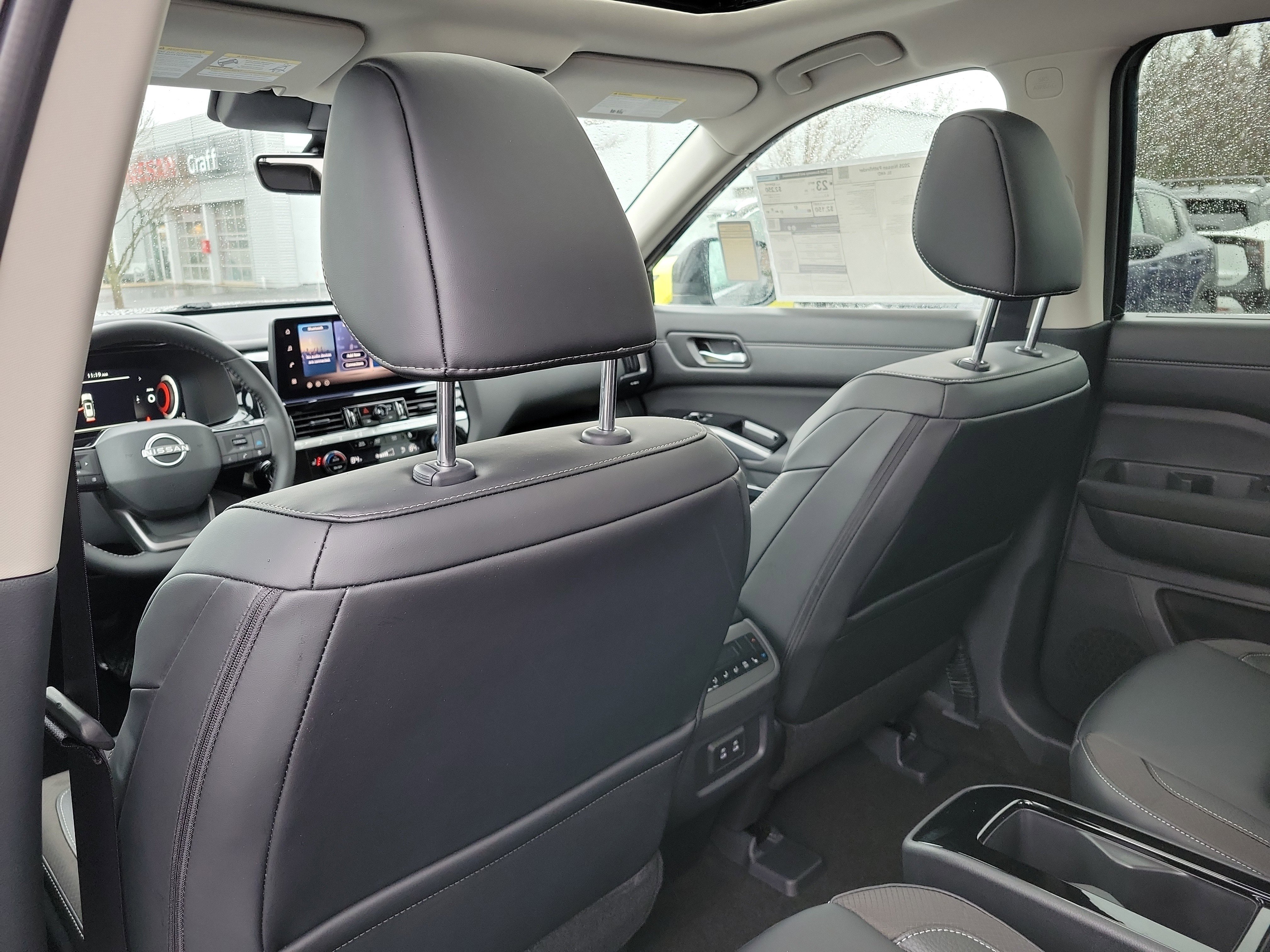 New 2026 Nissan Pathfinder SL w/ SL Premium Package image 24