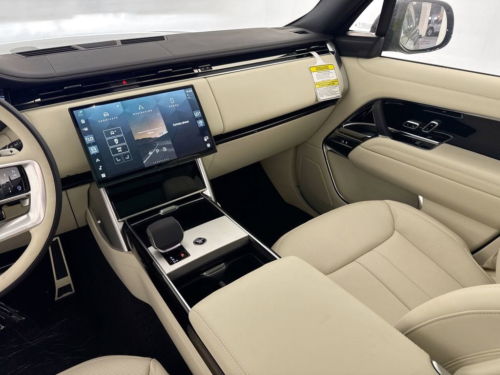 New 2026 Land Rover Range Rover SE AWD/4WD image 24