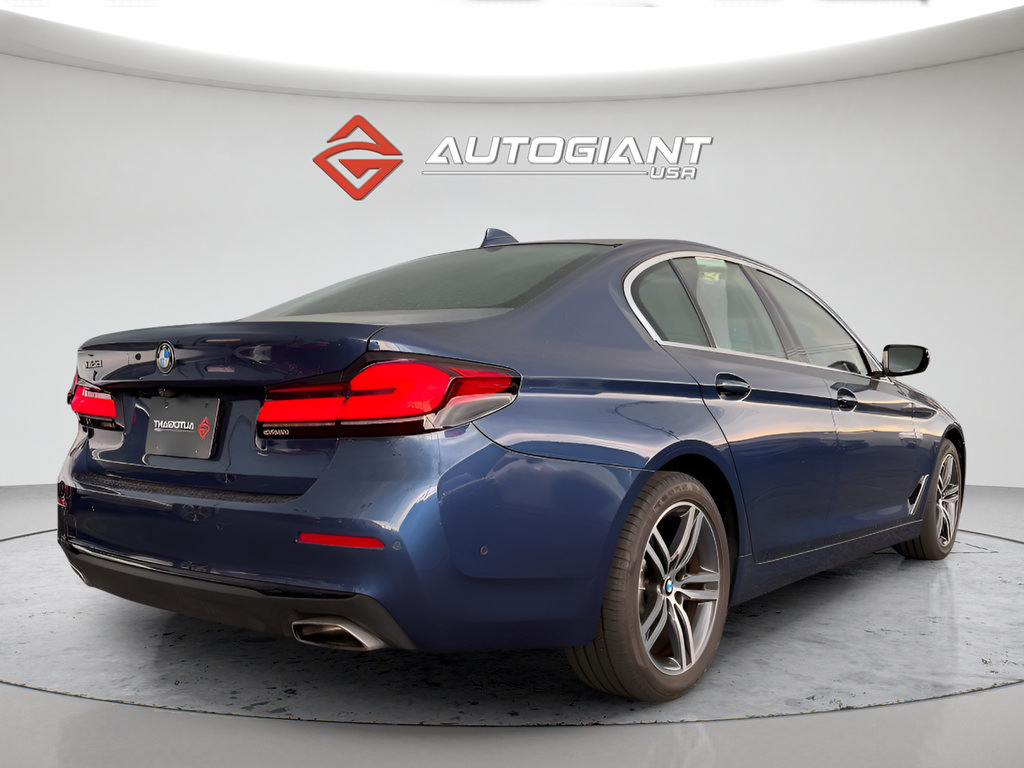 Used 2021 BMW 530i w/ Executive Package RWD image 12