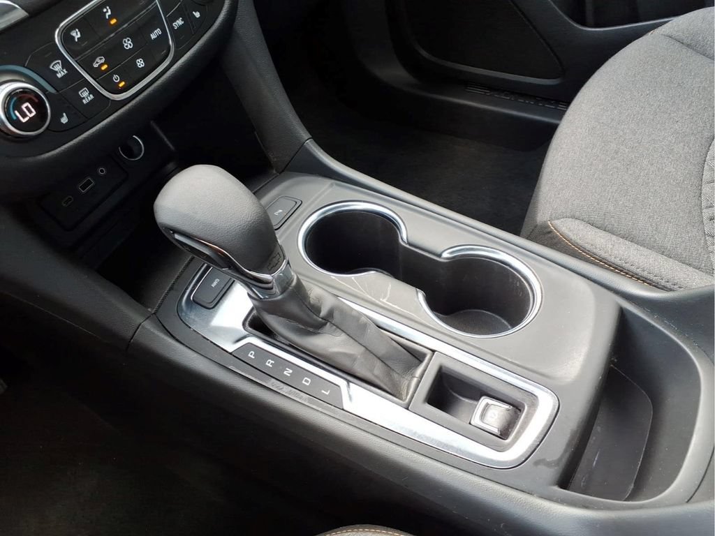Certified 2024 Chevrolet Equinox LT AWD/4WD image 9