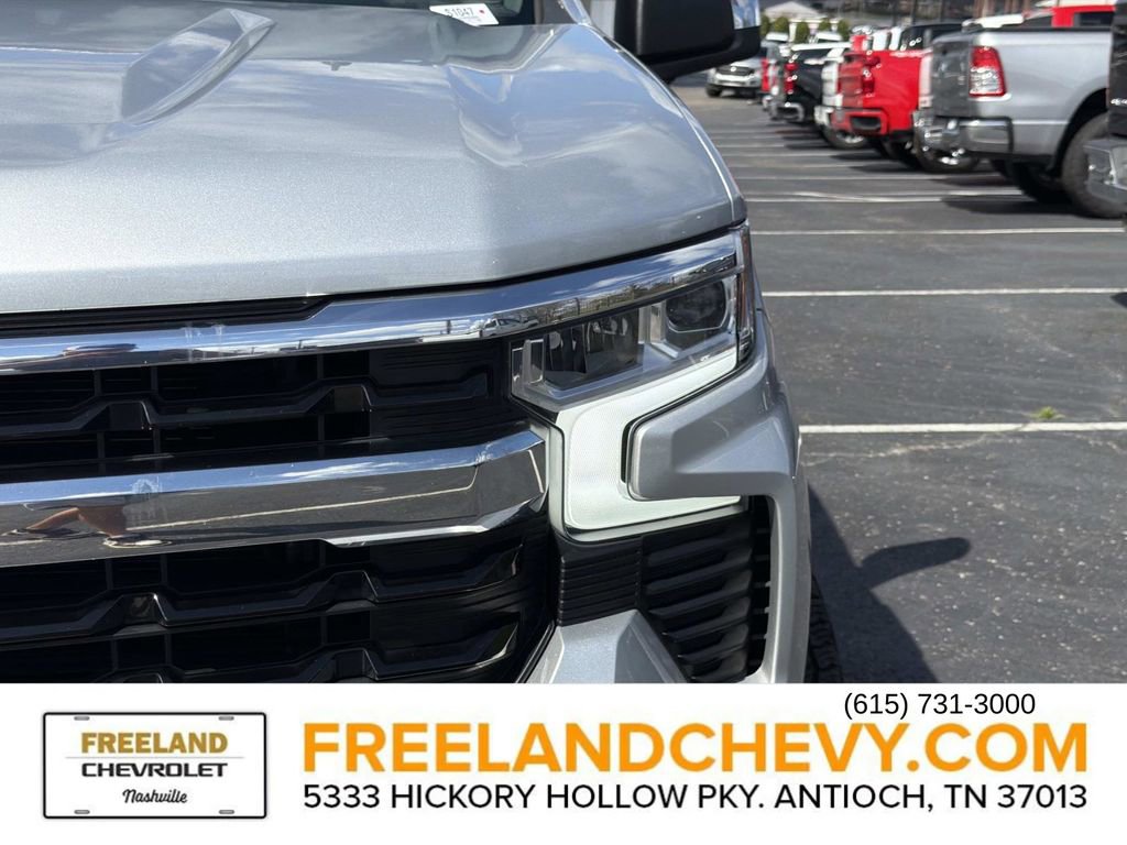Used 2022 Chevrolet Silverado 1500 LT image 10