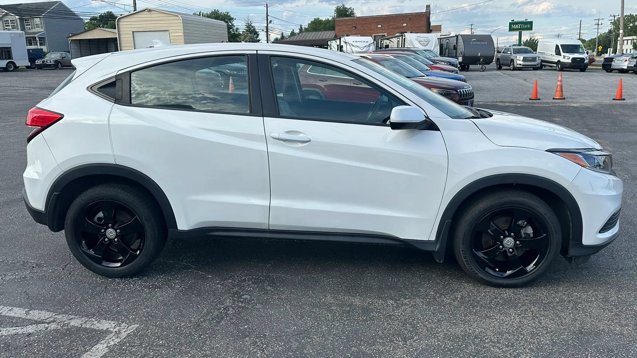 Used 2022 Honda HR-V LX image 4