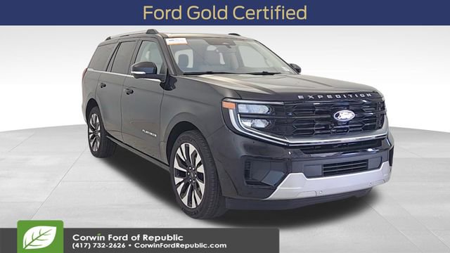 Used 2025 Ford Expedition Platinum w/ Driver's Package image 1