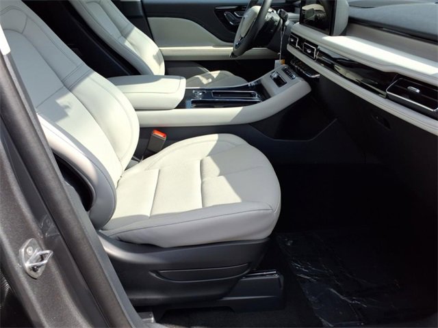 New 2025 Lincoln Aviator Reserve w/ Illumination Package image 6