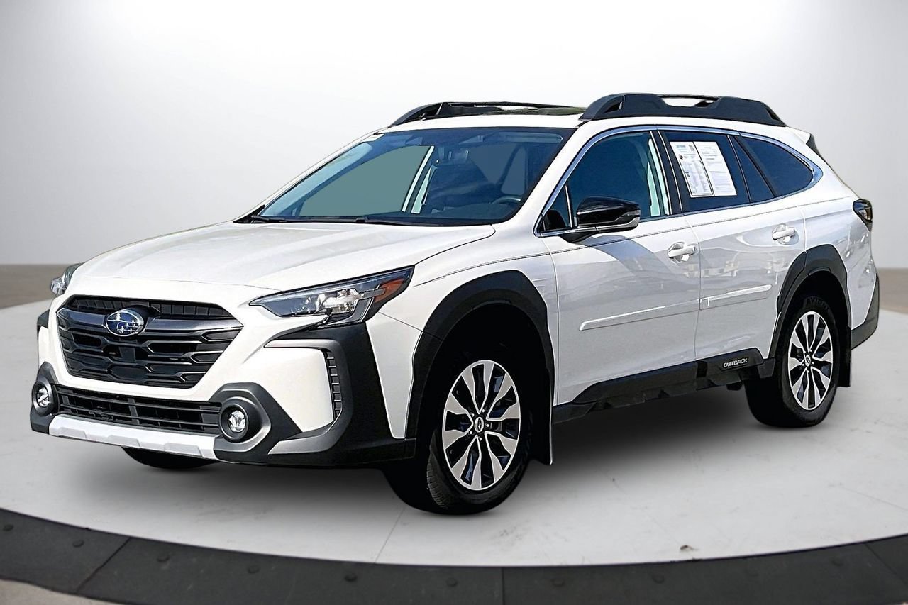 Used 2024 Subaru Outback Limited AWD/4WD image 4