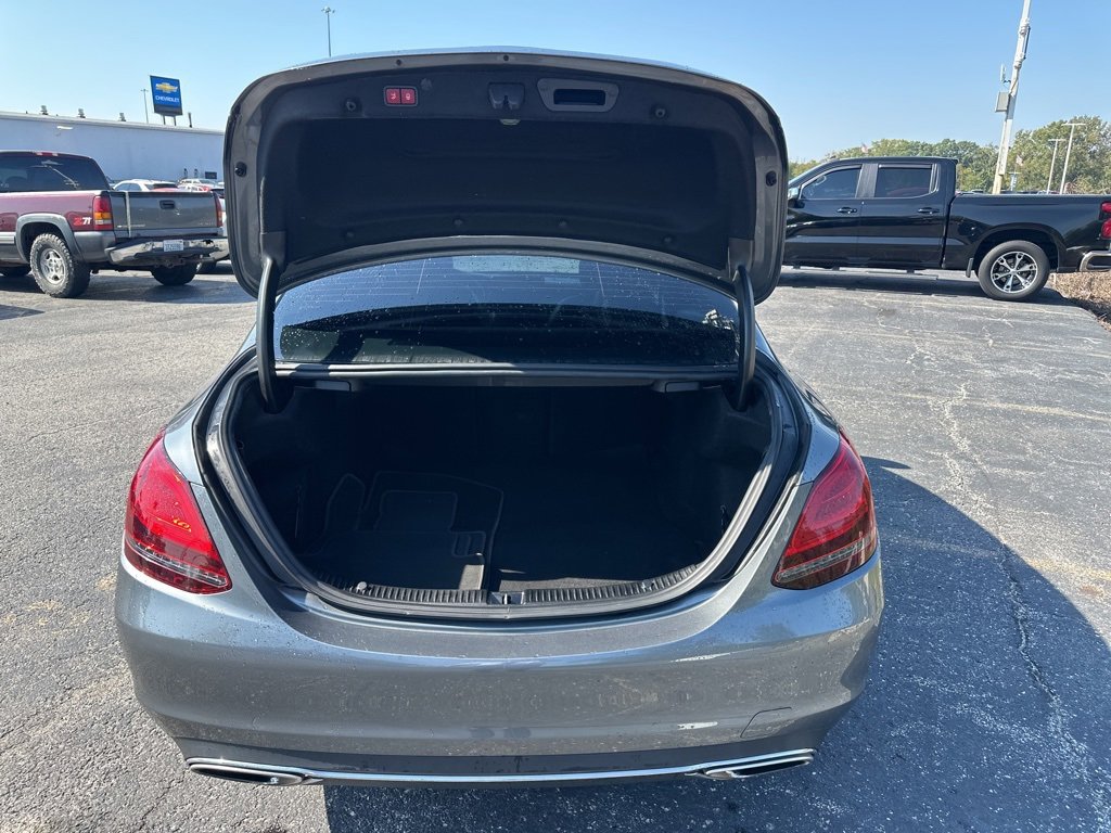 Used 2021 Mercedes-Benz C 300 Sedan w/ Premium Package image 9