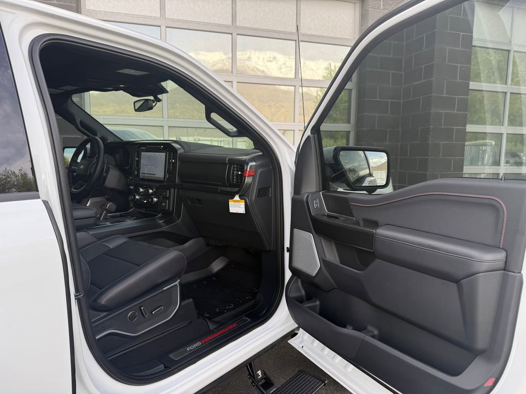 Used 2026 Ford F150 Raptor AWD/4WD image 19
