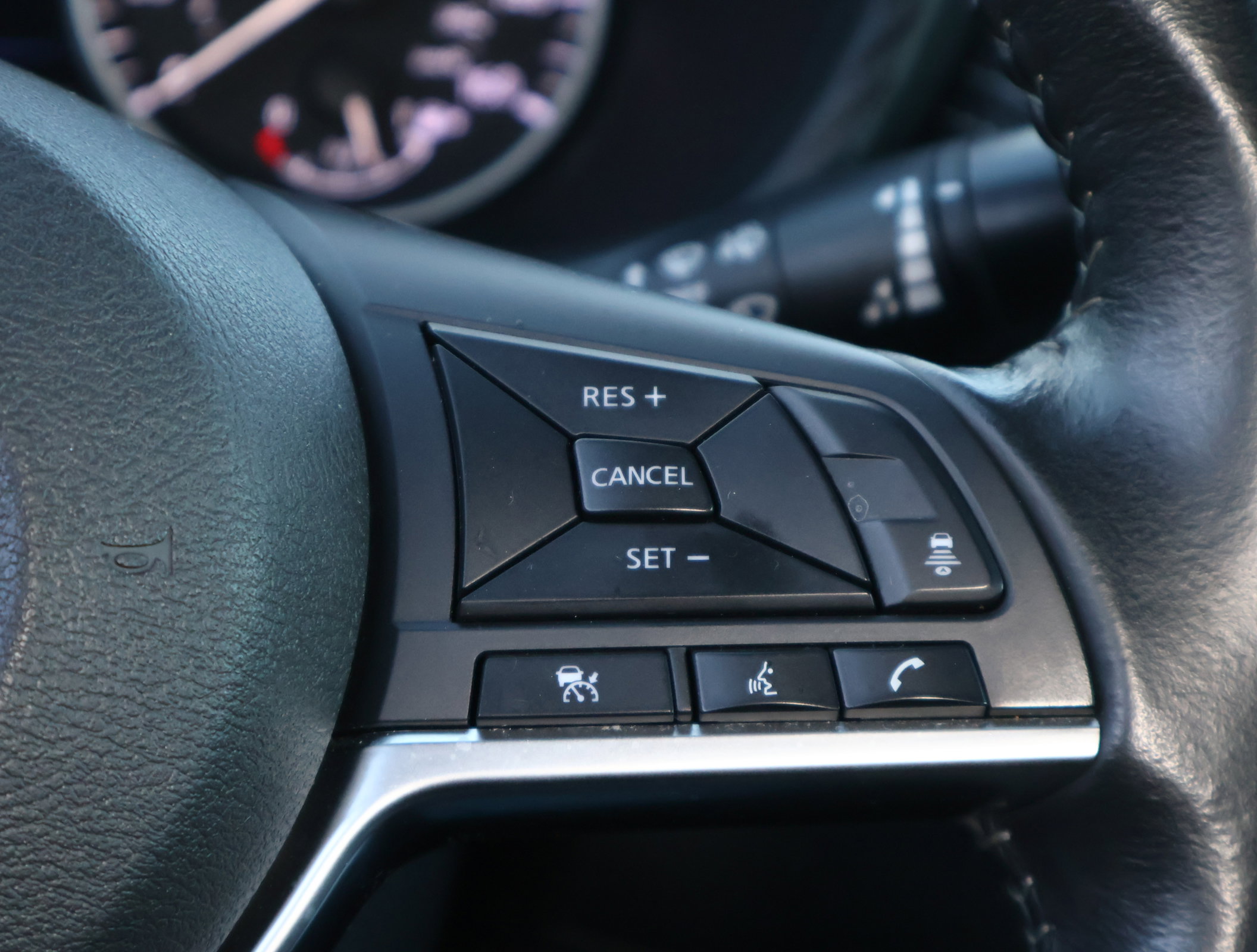 Used 2023 Nissan Sentra SV image 14