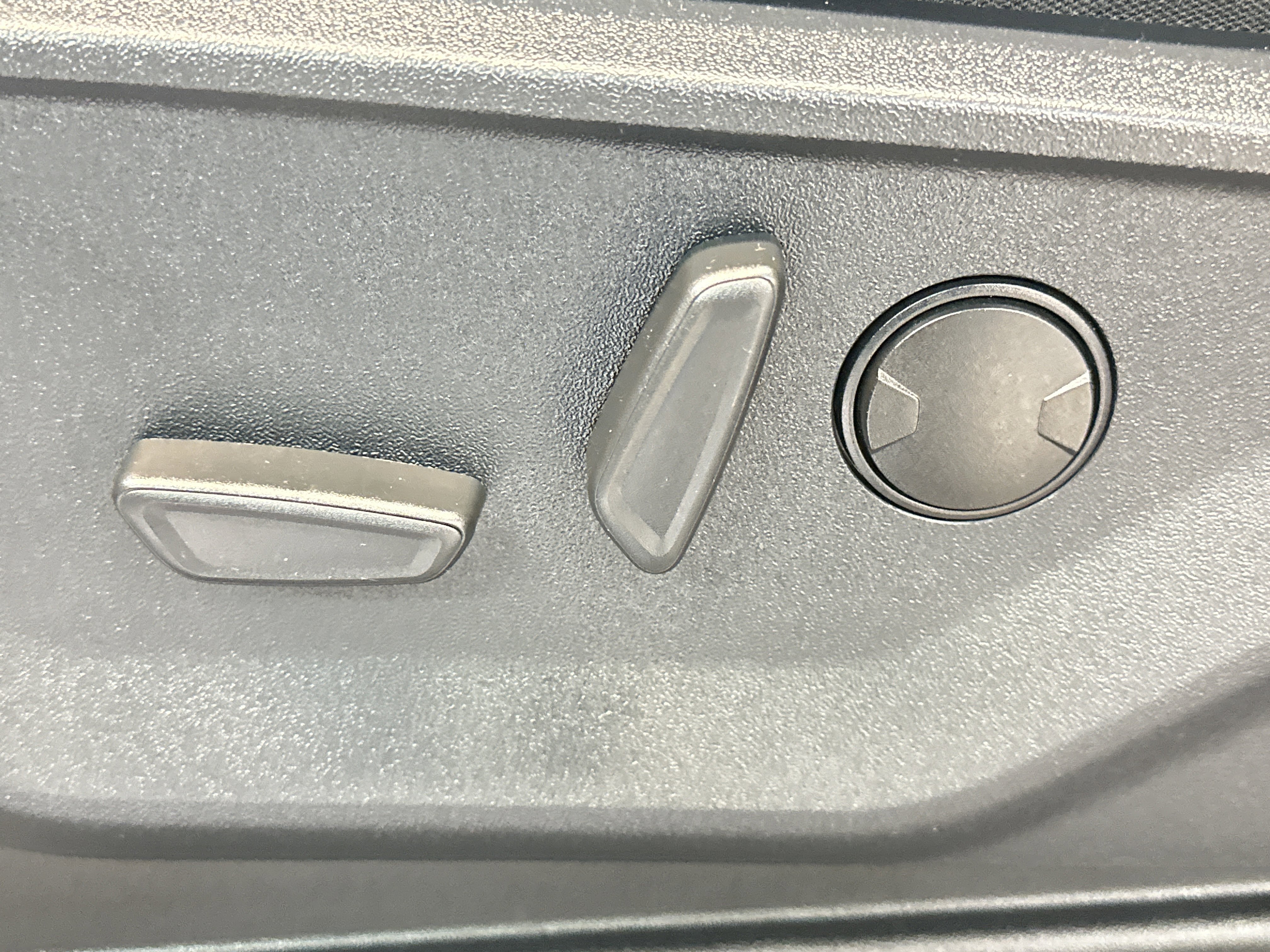 Used 2023 Ford F150 XLT w/ Equipment Group 302A High image 24