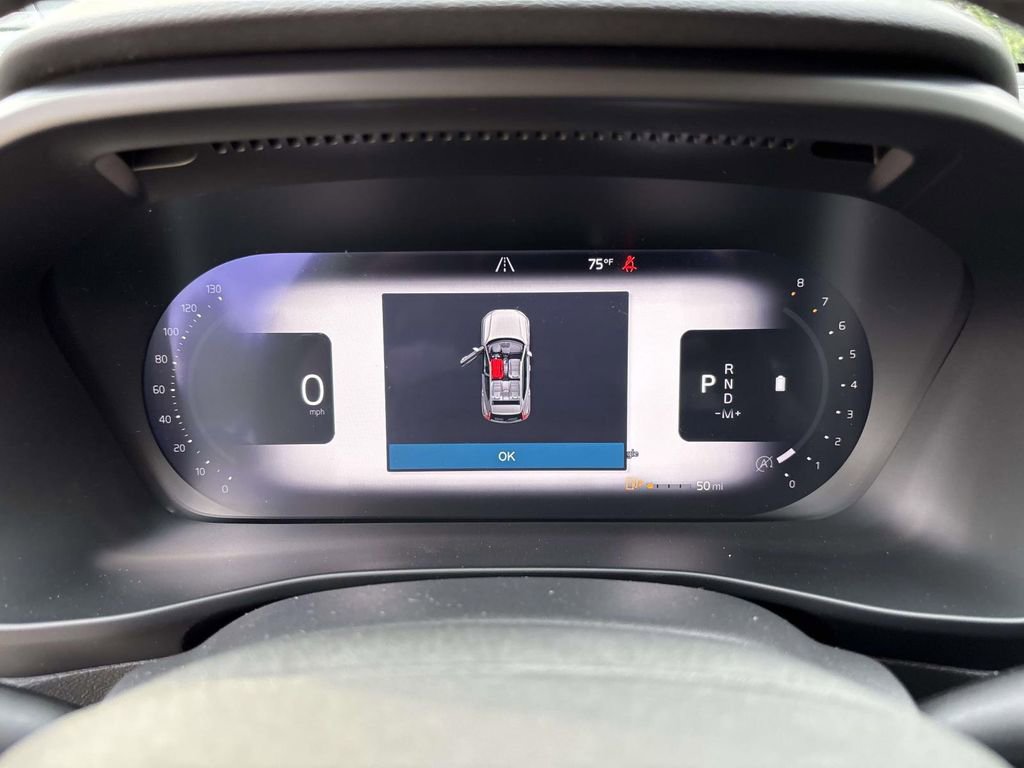 New 2026 Volvo XC40 B5 Plus w/ Protection Package Premier image 15