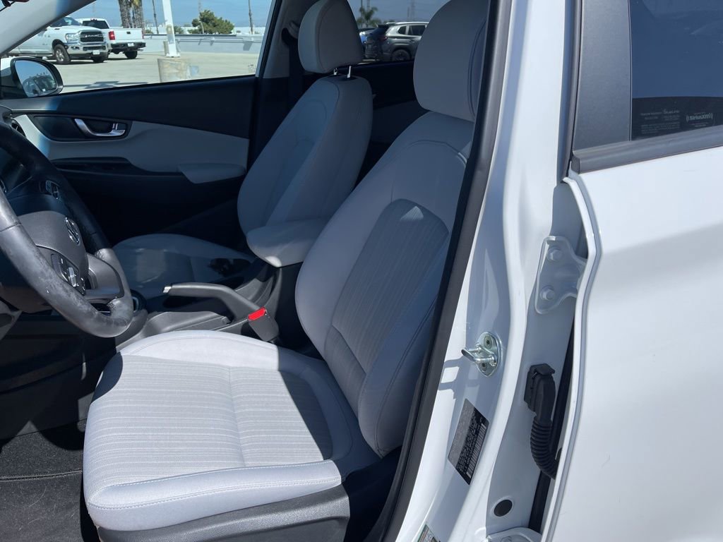 Used 2023 Hyundai Kona SEL w/ Convenience Package image 8
