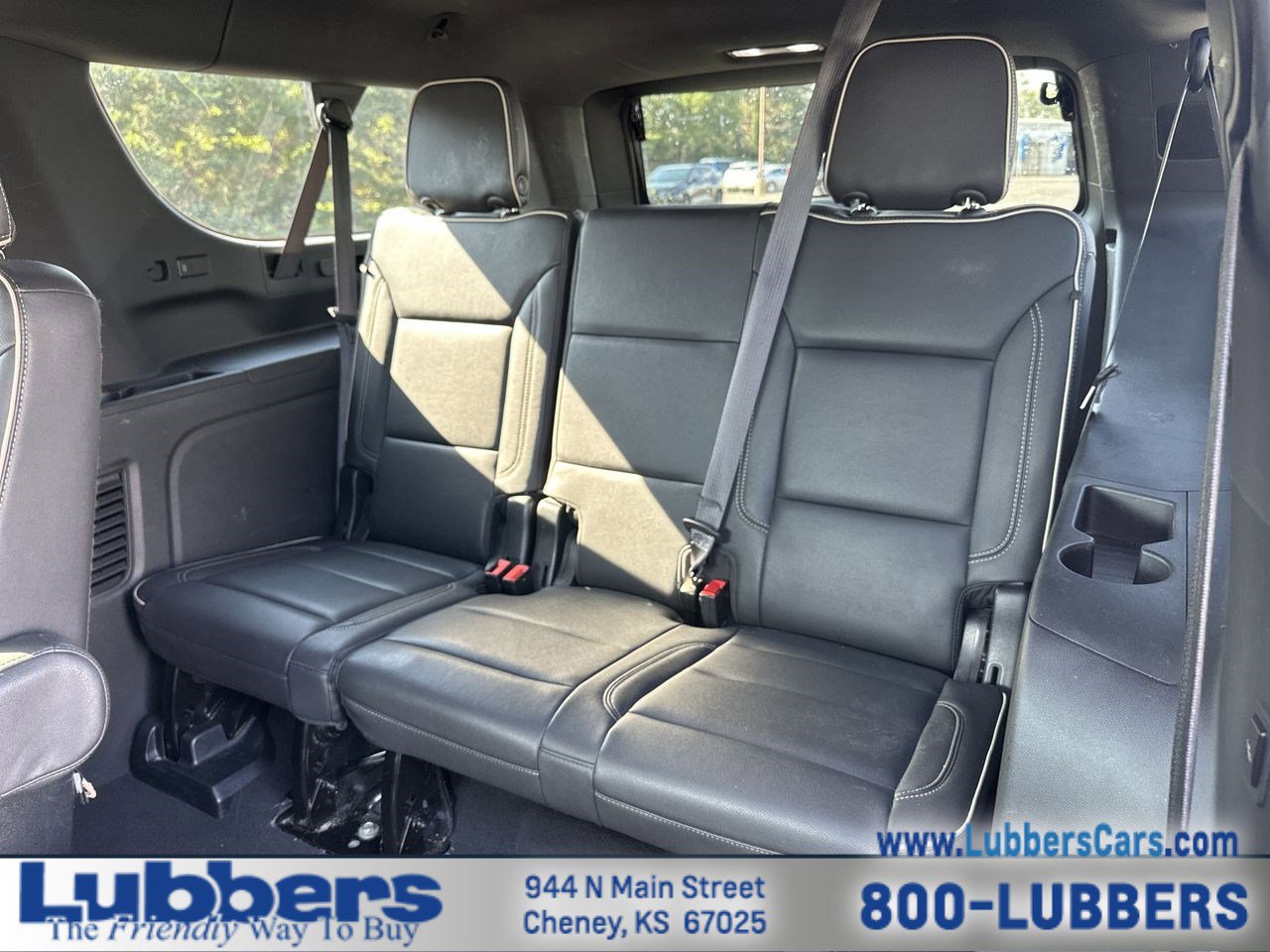 Used 2023 Chevrolet Suburban Premier image 21