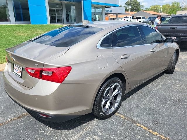 Used 2024 Chevrolet Malibu LT FWD image 12