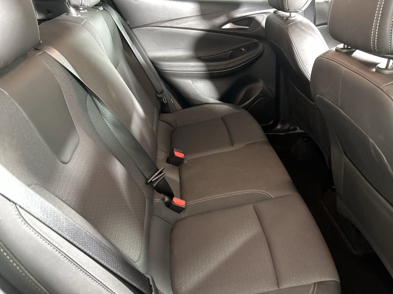 Used 2025 Buick Encore GX Preferred image 24