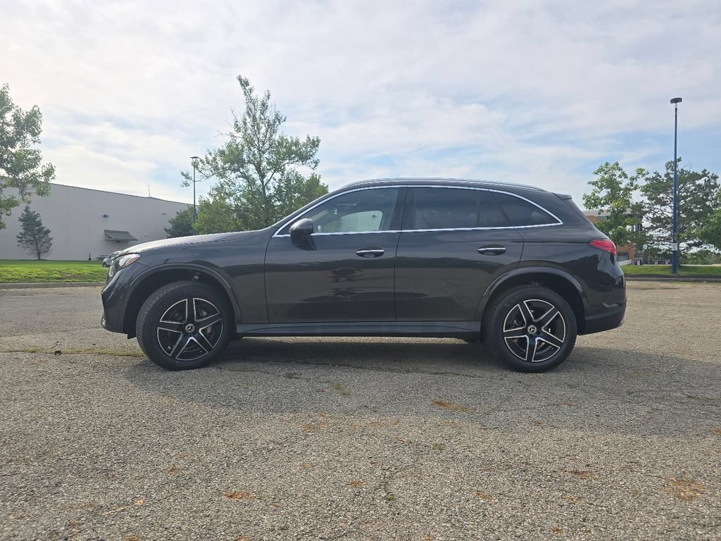 New 2027 Mercedes-Benz GLC 300 4MATIC image 14