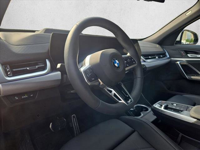 Used 2026 BMW X2 xDrive28i w/ Technology Package AWD/4WD image 9